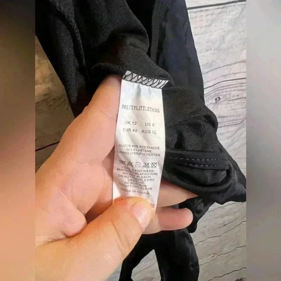 Pretty little thing low back high cut one piece swimsuit NWT - Picture 8 of 8